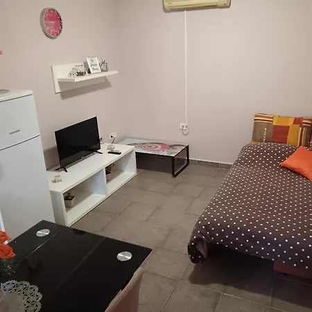 Apartment With Parking Space Sveti Filip I Jakov, Biograd - 23778 Sveti Filip i Jakov
