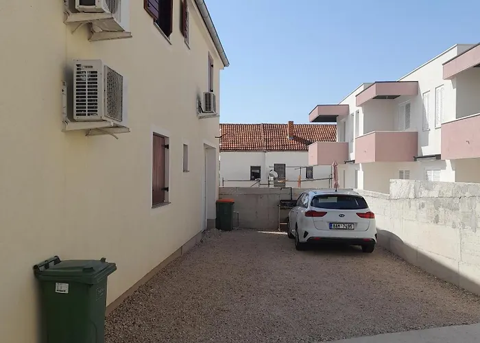 With Parking Space Sveti Filip I Jakov, Biograd - 23778 Apartman